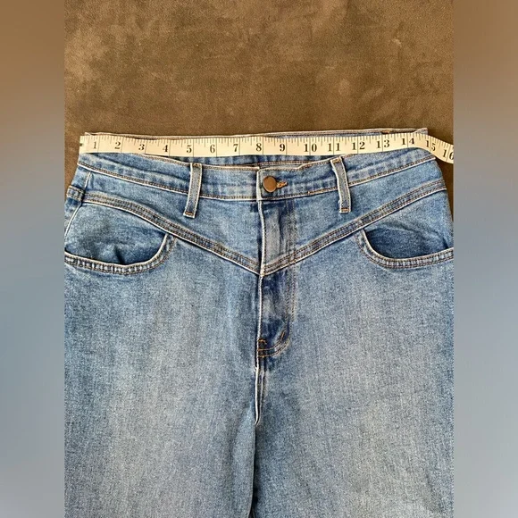 Fashion Nova High Waist Baggy Ankle Length thick texture jeans.Size:13(W30) - Picture 6 of 8